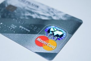 How Do I Avoid Credit Card Problems?
